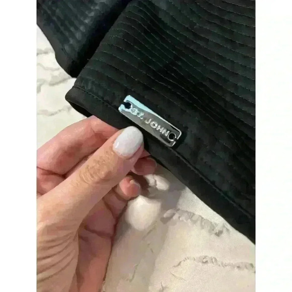 St. John Lightweight Jacket Size Large - Picture 7 of 8